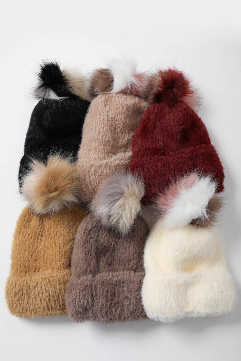 Plush Faux Mohair Knit Beanie for Winter Warmth 🤎: Gray