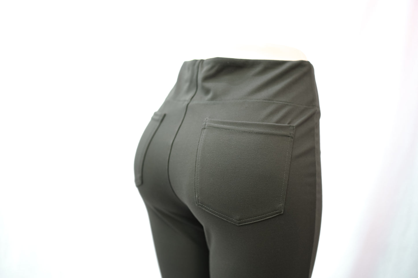 High Wasted Back Side Pocket Slight Flare