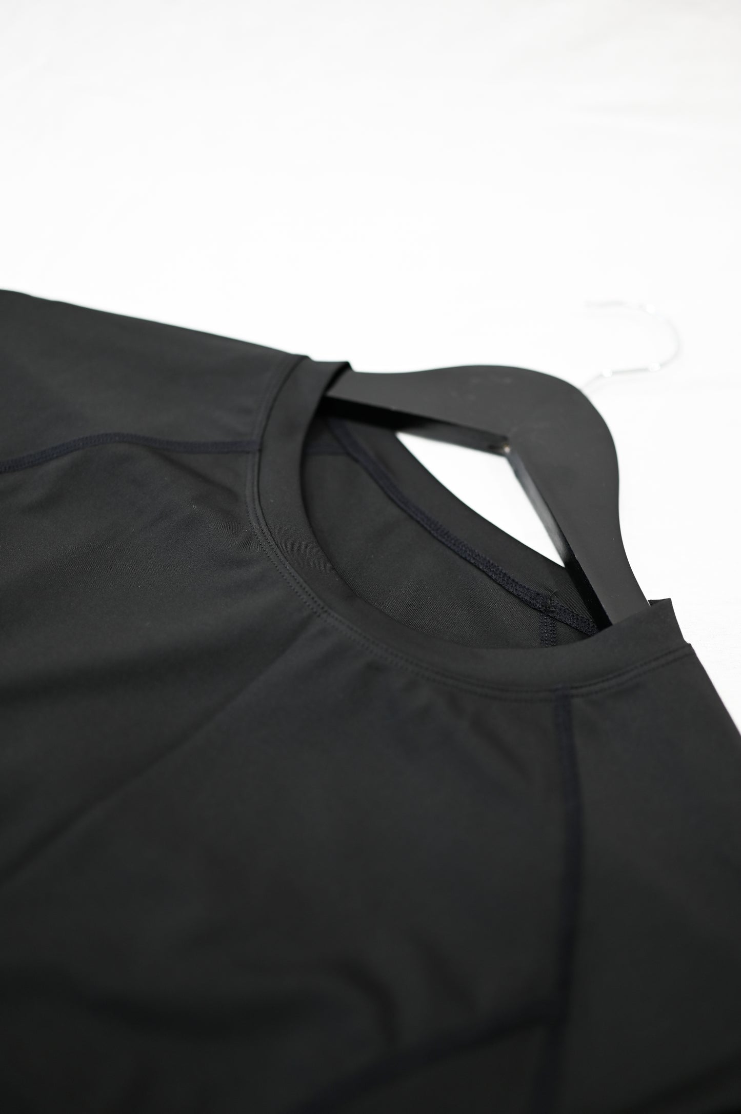Yoga Sport Top Solid Thumb Hole