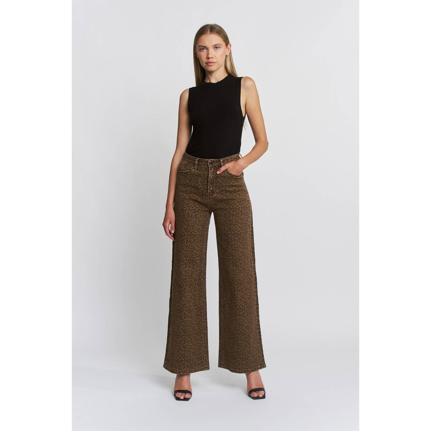 SUPER HIGH WIDE LEG LEOPARD JEANS: BROWN DERBY