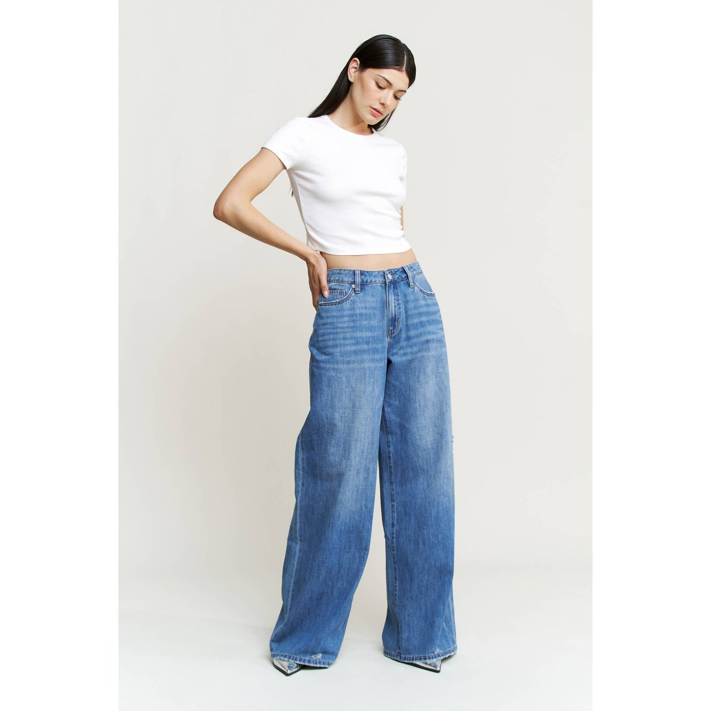 HIGH RISE WIDE LEG JEANS