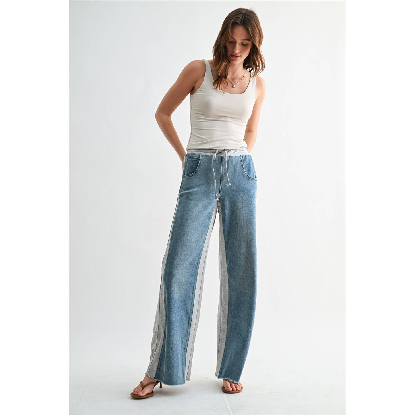 Mica HIGH-RISE WIDE JOGGERS