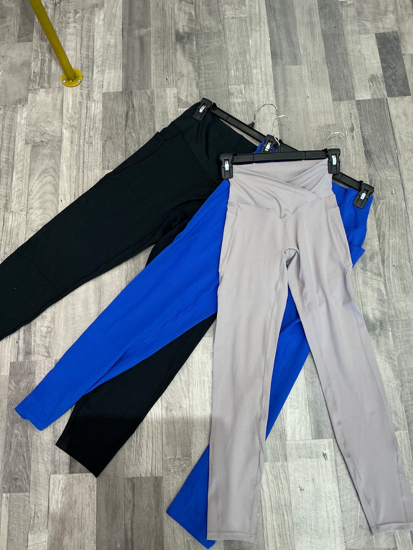 Crossover Pocket Plain Leggings